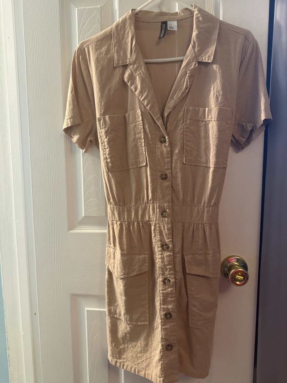 Casual Button-Front Utility Dress in Beige